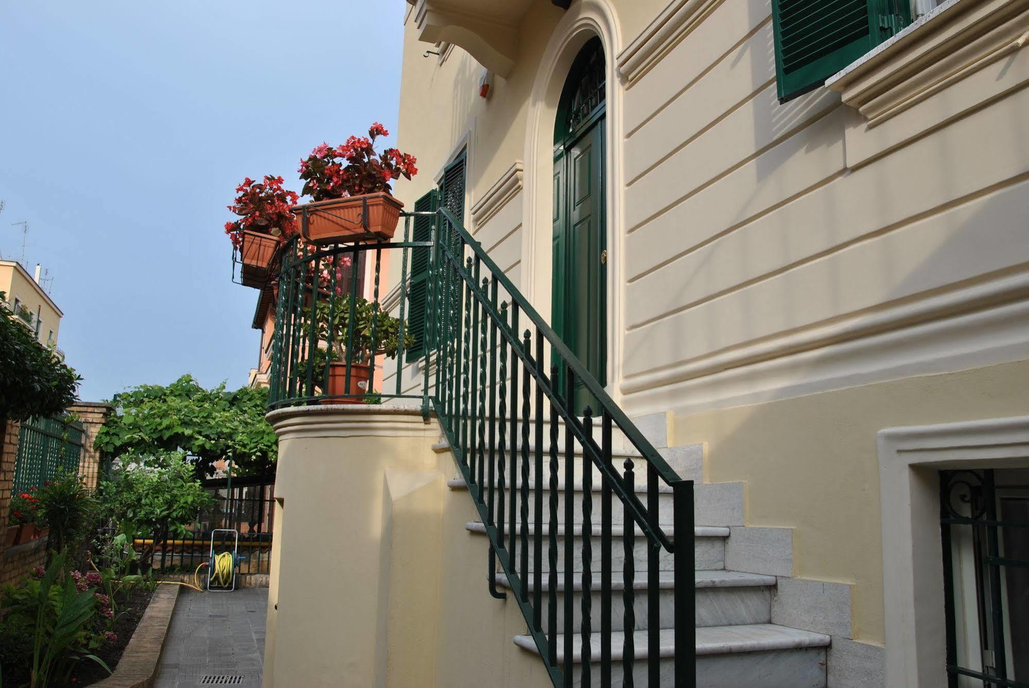 Casa Per Ferie Beato Rosaz 3* Rom